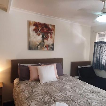 Bargara Motor Inn - Pet Friendly Luaran gambar