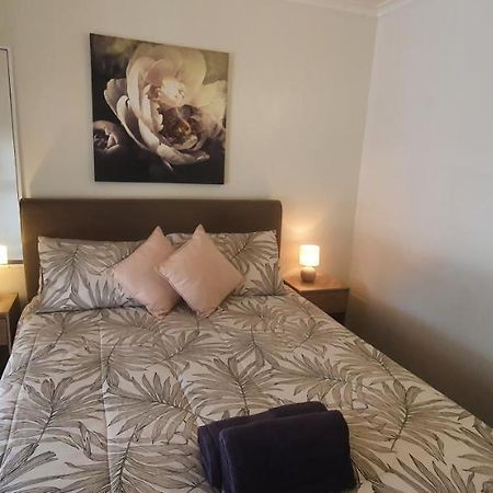 Bargara Motor Inn - Pet Friendly Luaran gambar
