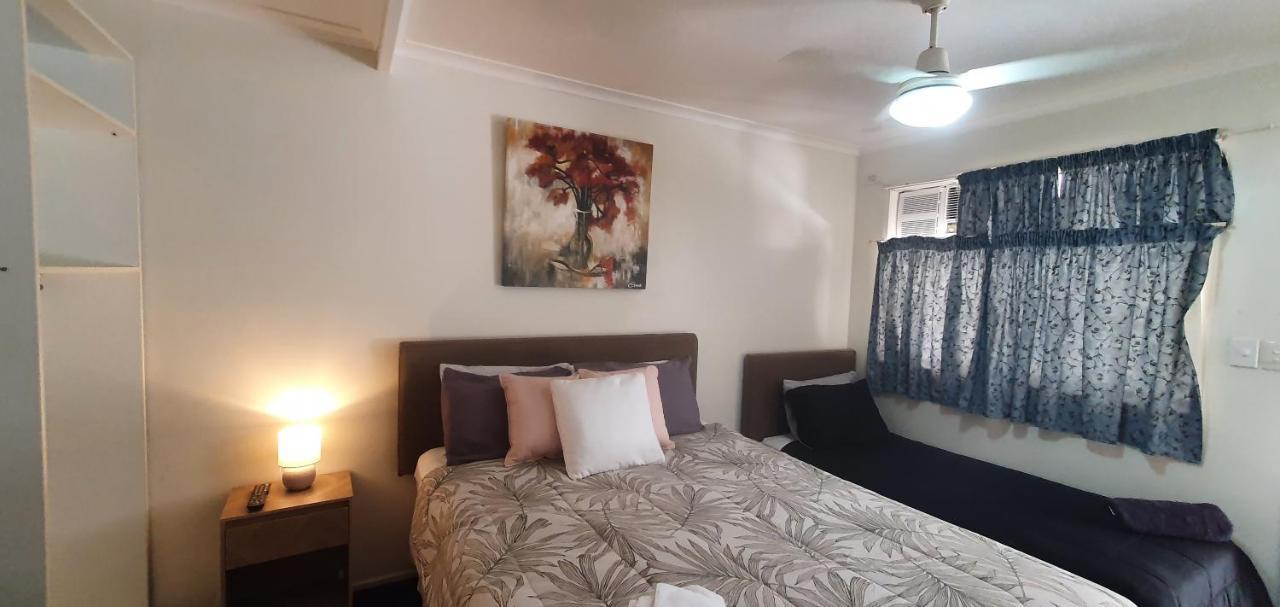 Bargara Motor Inn - Pet Friendly Luaran gambar