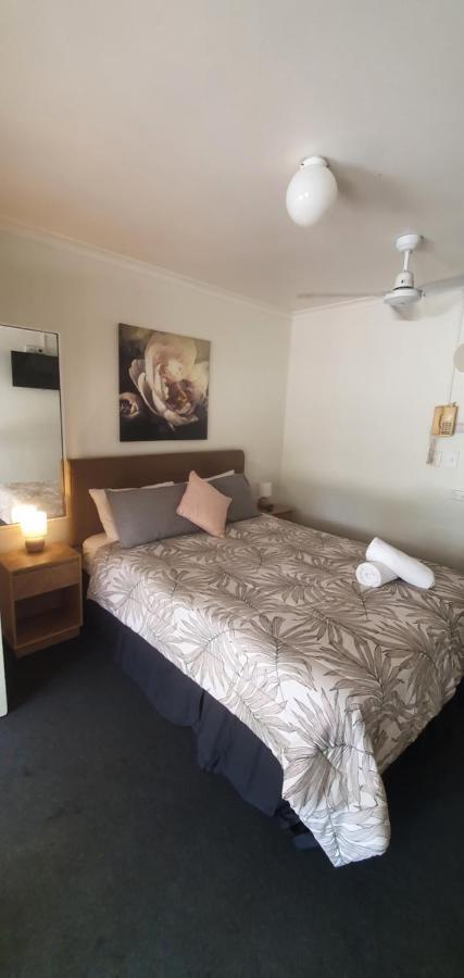 Bargara Motor Inn - Pet Friendly Luaran gambar